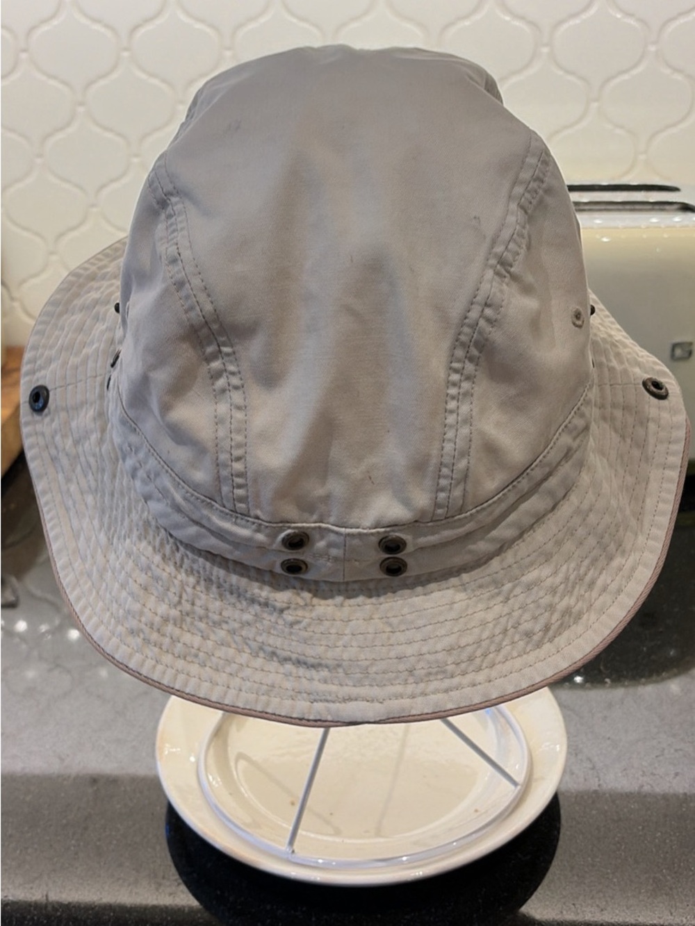 Roots hat - Picture 3 of 5